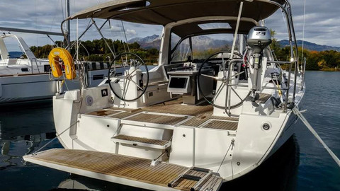 Beneteau Oceanis 323