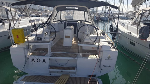 Beneteau Oceanis 38.1
