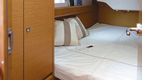 Jeanneau Sun Odyssey 389