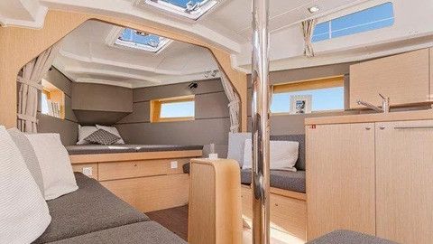 Beneteau Oceanis 35.1