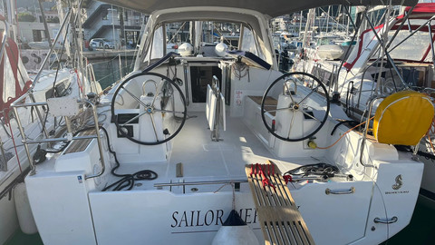 Beneteau Oceanis 38.1