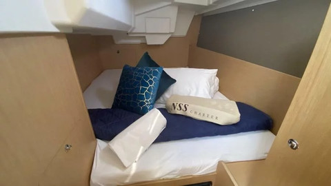 Beneteau Oceanis 35.1