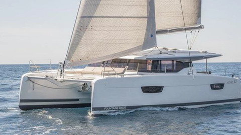 Fountaine Pajot Astrea 42