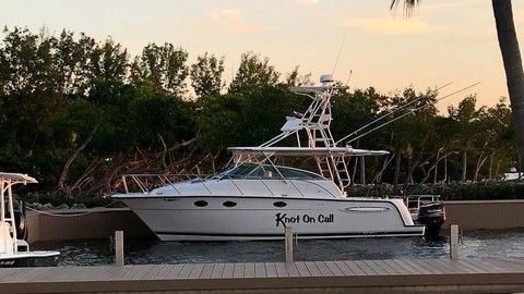 Glacier bay isle runner blue hull 2670