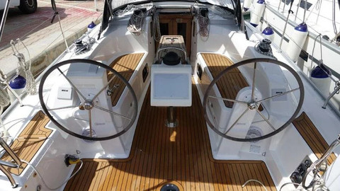 Bavaria CRUISER 34