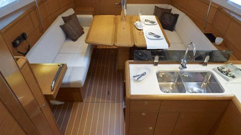 Jeanneau Sun Odyssey 389