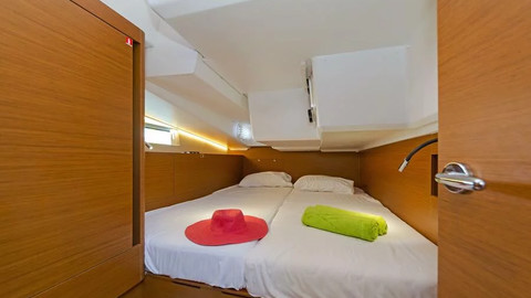 Jeanneau Sun Odyssey 490