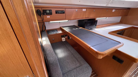 Bavaria Cruiser 51