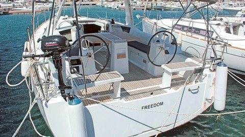 Beneteau Oceanis 38.1