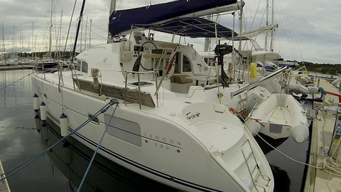 Lagoon 380 S2