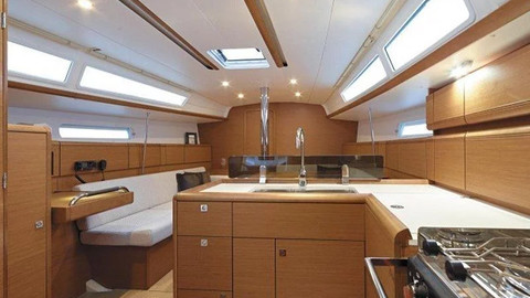 Jeanneau Sun Odyssey 389
