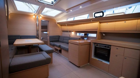 Dufour 410 Grand Large