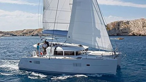 Lagoon 400 S2