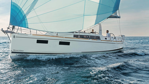 Beneteau Oceanis 38.1