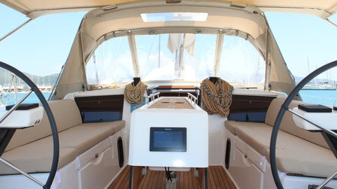 Dufour 390 Grand Large