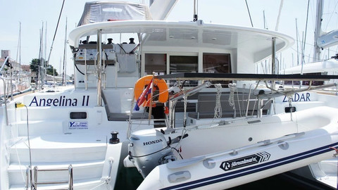 Lagoon 400 S2