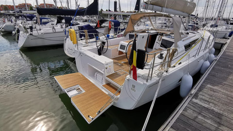 Dufour 390 Grand Large