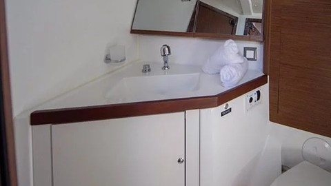 Beneteau Oceanis 46.1