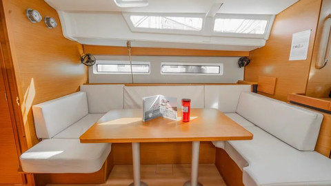 Jeanneau Sun Odyssey 490