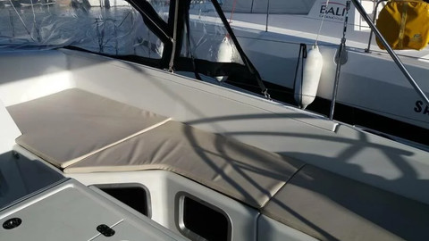 Jeanneau 54
