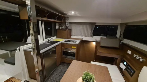 Lagoon 40
