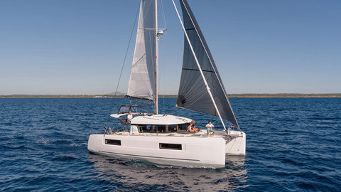 Lagoon 40