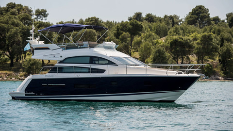 Fairline 42 Squadron