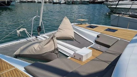 Lagoon 50