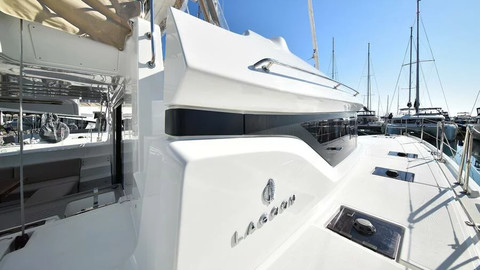 Lagoon 50