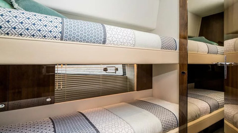 Fairline 50 Squadron