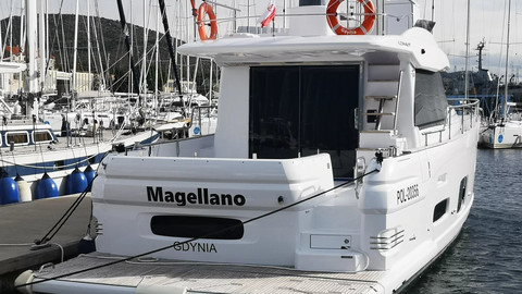 Azimut Magellano 53