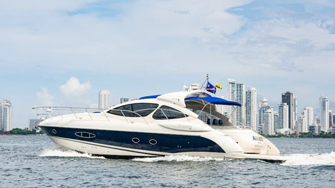 Azimut 55
