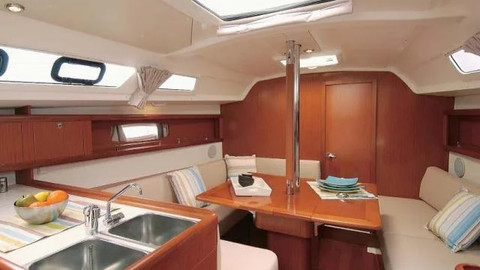 Beneteau Oceanis 34
