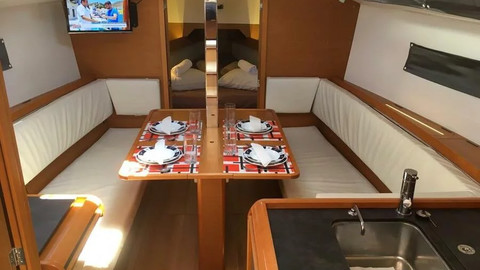 Jeanneau Sun Odyssey 349