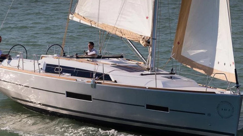 Dufour 382