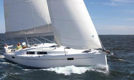 Hanse 385