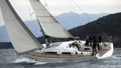 Salona 44