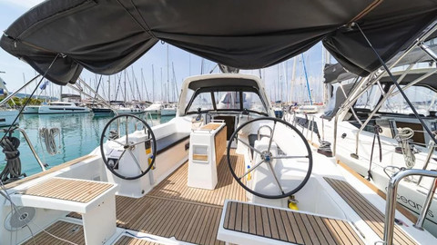 Beneteau Oceanis 38.1