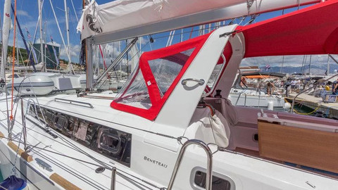 Beneteau Oceanis 38.1