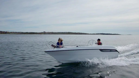 Crescent 520 CC Arrow