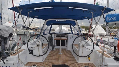 Beneteau Oceanis 38.1