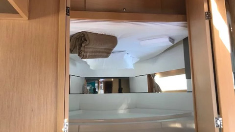 Beneteau Oceanis 38.1