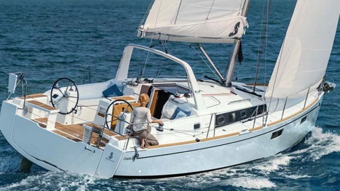 Beneteau Oceanis 38.1
