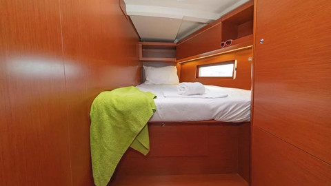 Beneteau Oceanis 46.1