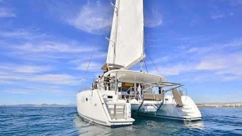 Lagoon 400 S2