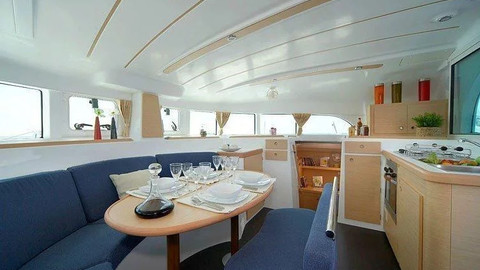 Lagoon 380