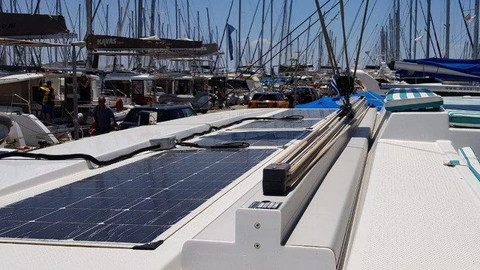 Fountaine Pajot Astréa 42