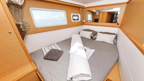 Lagoon 450 F
