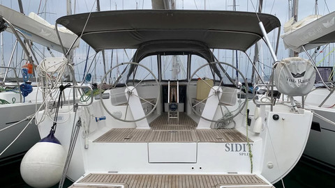 Hanse 445