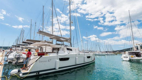 Fountaine Pajot Saona 47